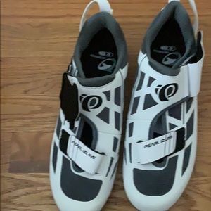 Pearl Izumi cycling shoes 41 white
